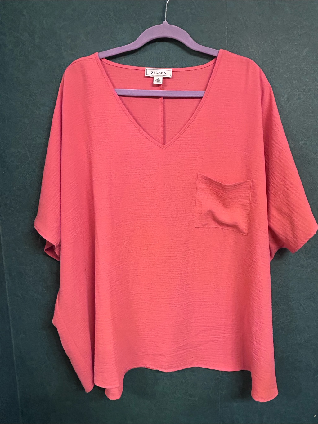 Nwot Zenana Outfitters Coral V-Neck Pocket Tunic Top